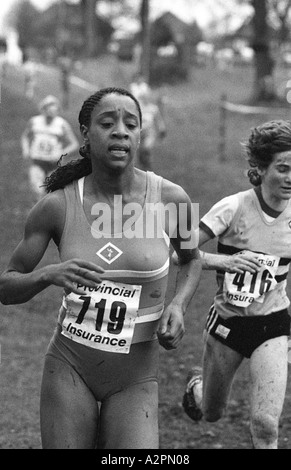 Diane Edwards (Modahl) of Sale Harriers running in Women`s National Cross-Country Championships, Senelleys Park, Birmingham,1989 Stock Photo